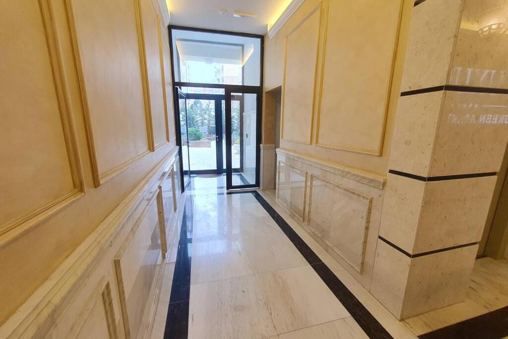 Luxury Green Apartment Pristina Extérieur photo